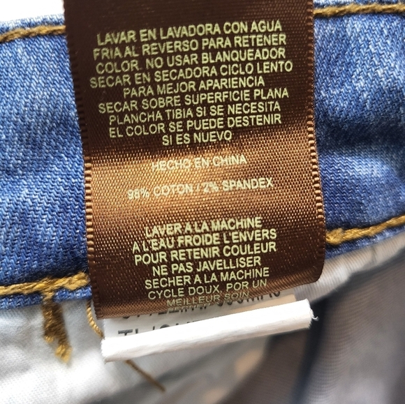 Kut From The Kloth Jeans Catherine Boyfriend Style Medium Wash Denim Size 8 - Picture 9 of 10